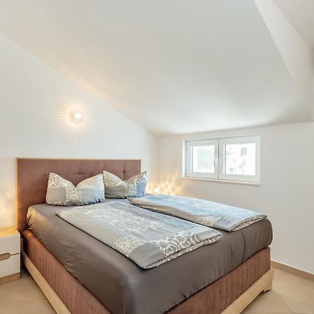 הרצג-נובי Apartment Penthouse Savina מראה חיצוני תמונה