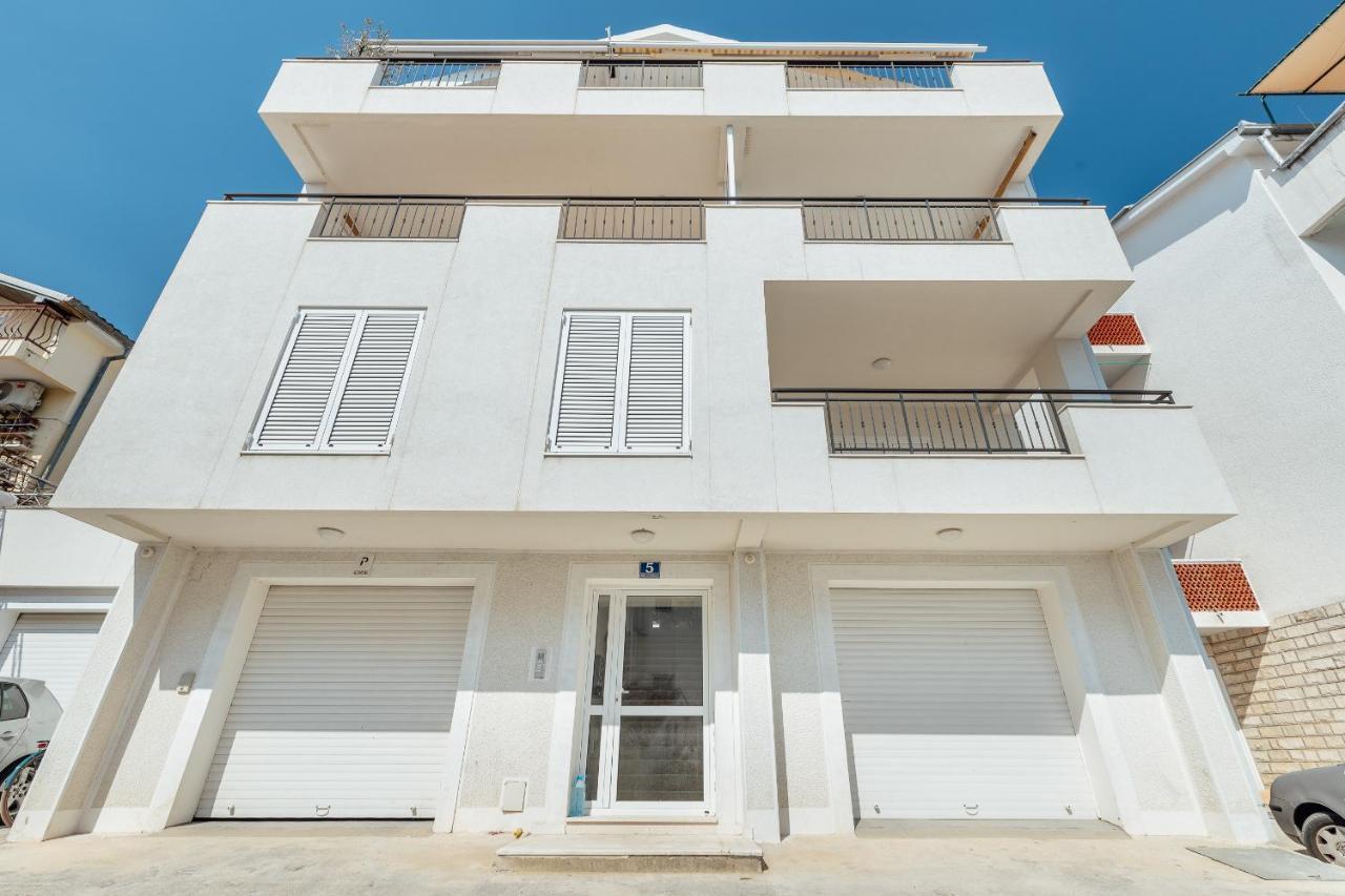 הרצג-נובי Apartment Penthouse Savina מראה חיצוני תמונה