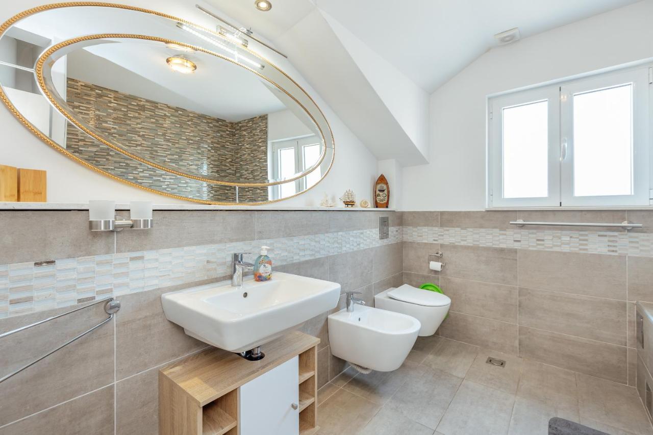 הרצג-נובי Apartment Penthouse Savina מראה חיצוני תמונה