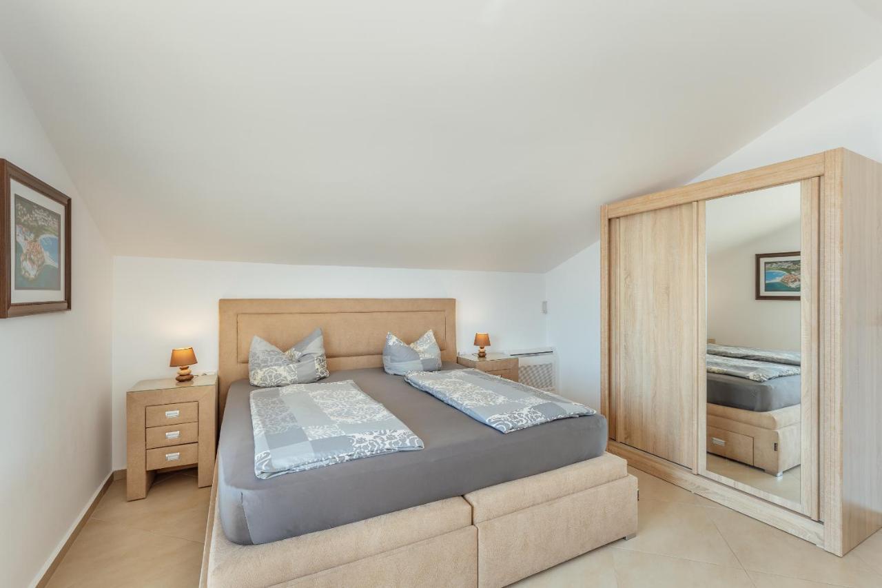הרצג-נובי Apartment Penthouse Savina מראה חיצוני תמונה