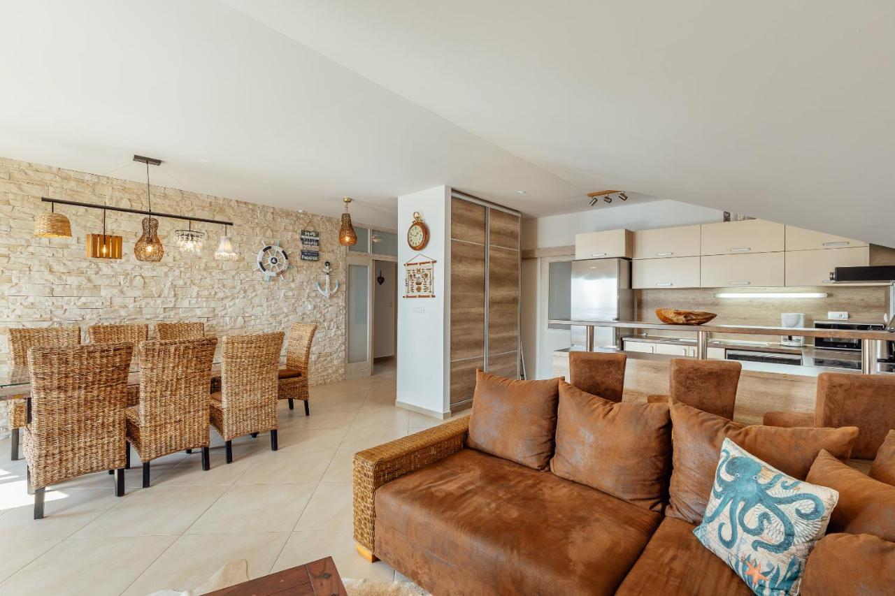 הרצג-נובי Apartment Penthouse Savina מראה חיצוני תמונה